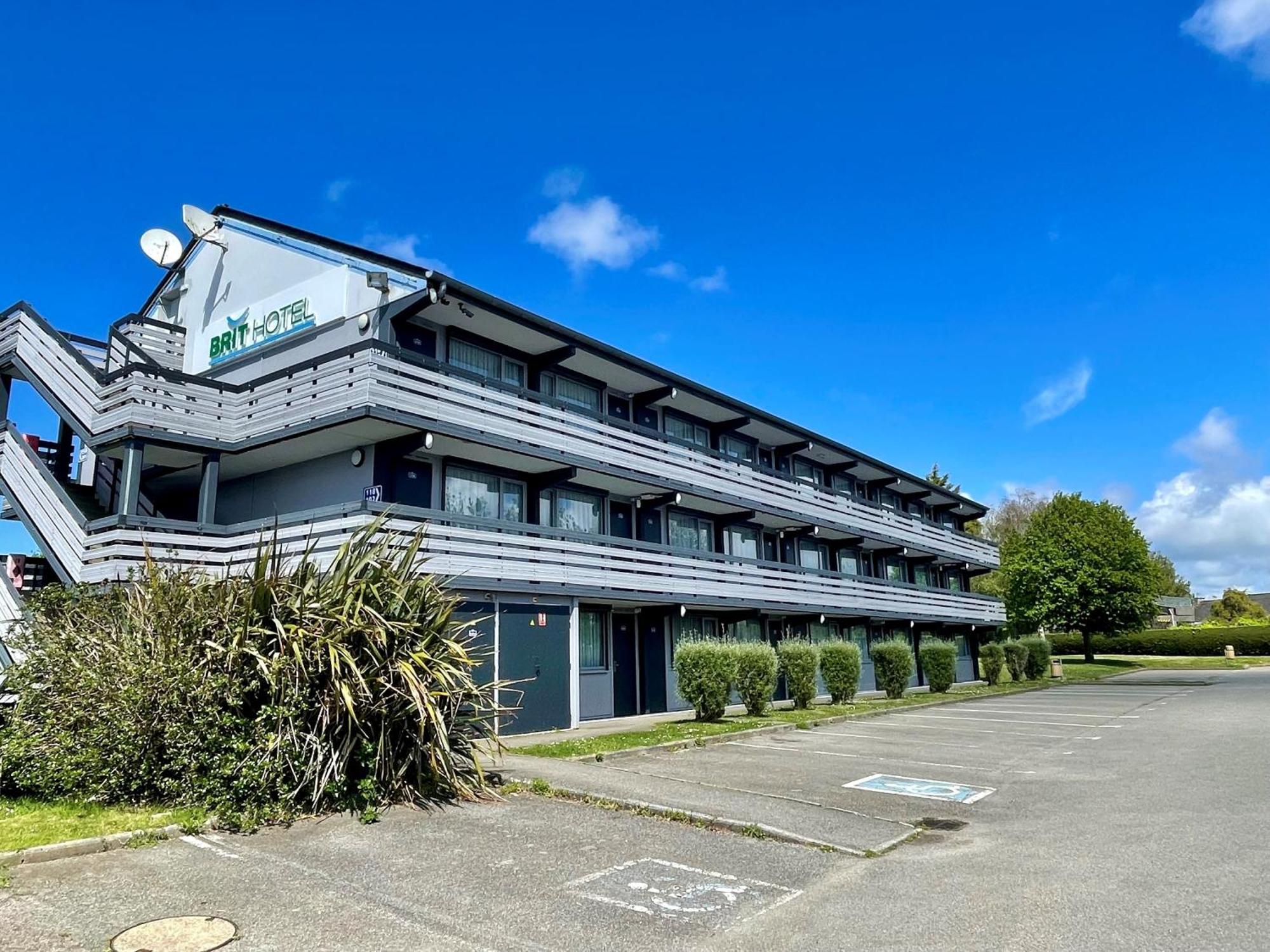 Brit Hotel Confort Morlaix Saint-Martin-des-Champs  Buitenkant foto